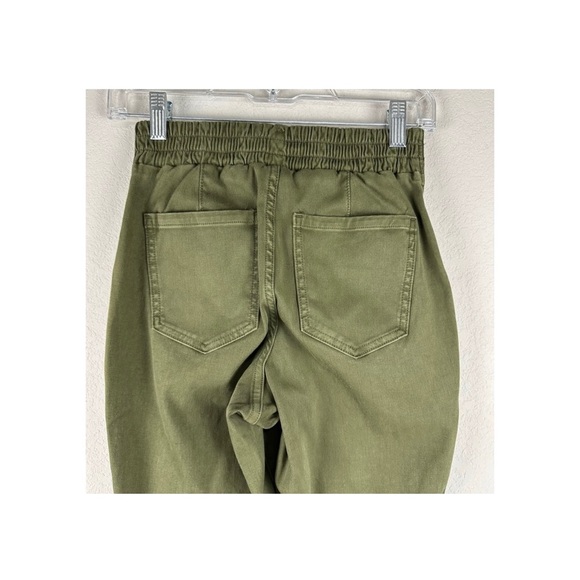 Spanx Twill Joggers in Darkened Olive - Picture 7 of 7